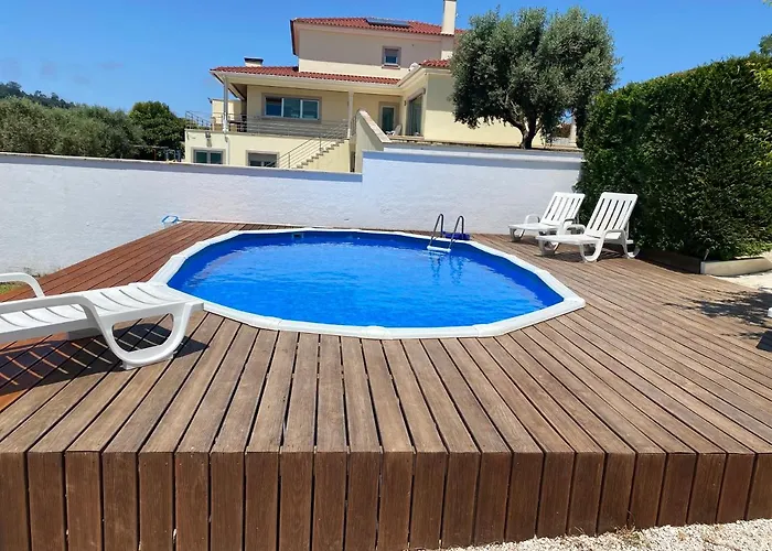 Casa Ameixa * Алкобаса