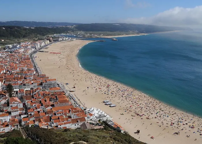 Casa Ameixa * Алкобаса